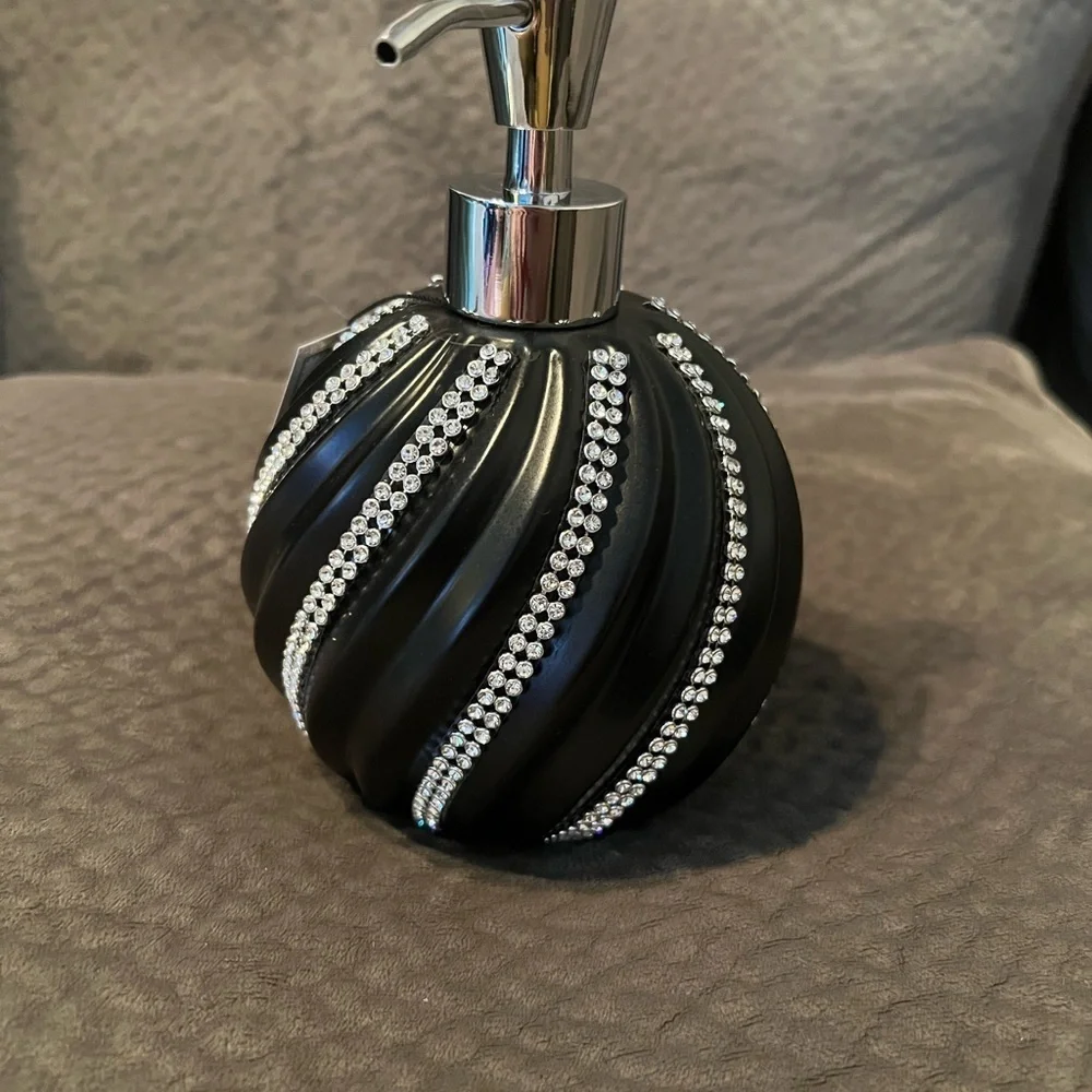Bella lux soap dispenser